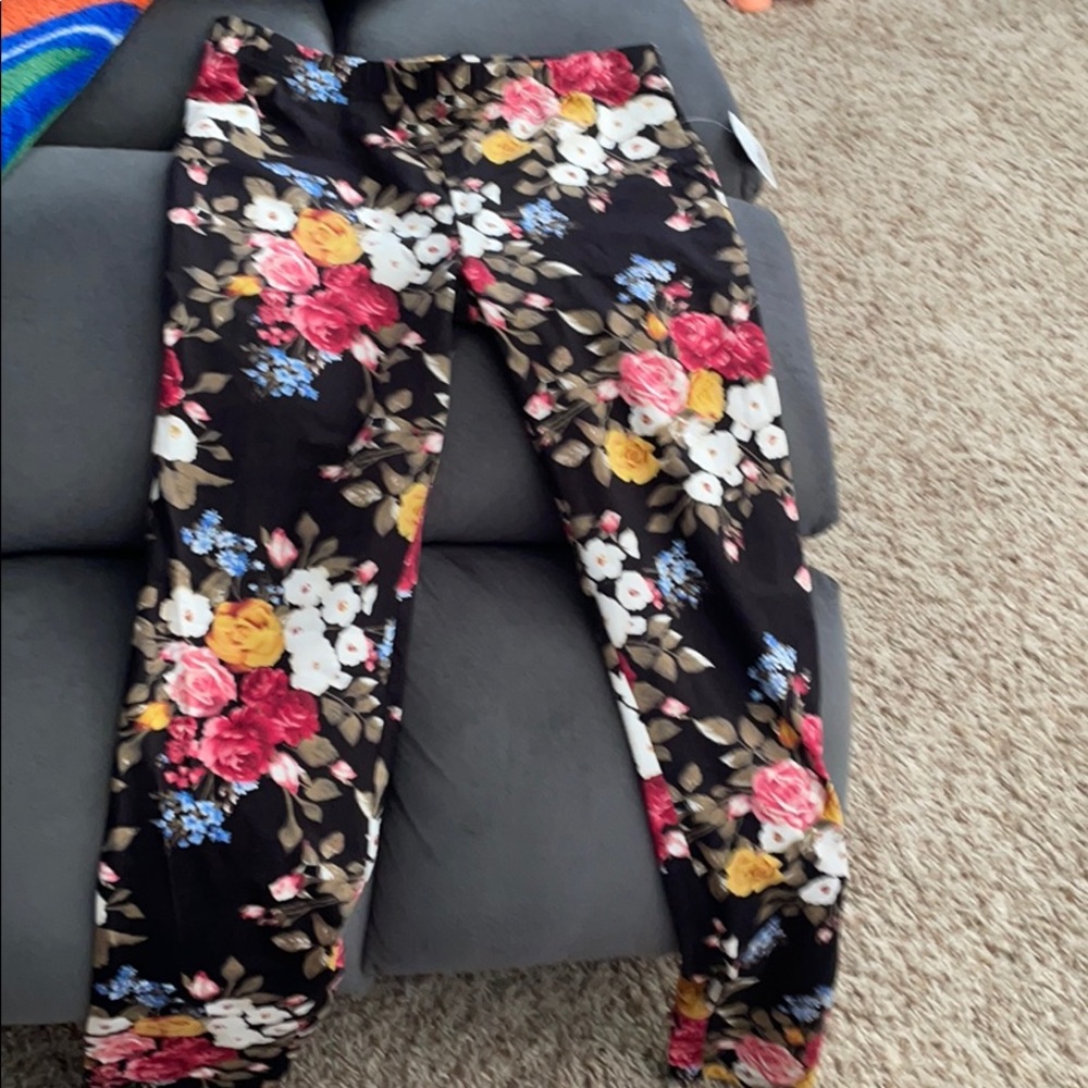 FOREVER 21 LEGGINGS